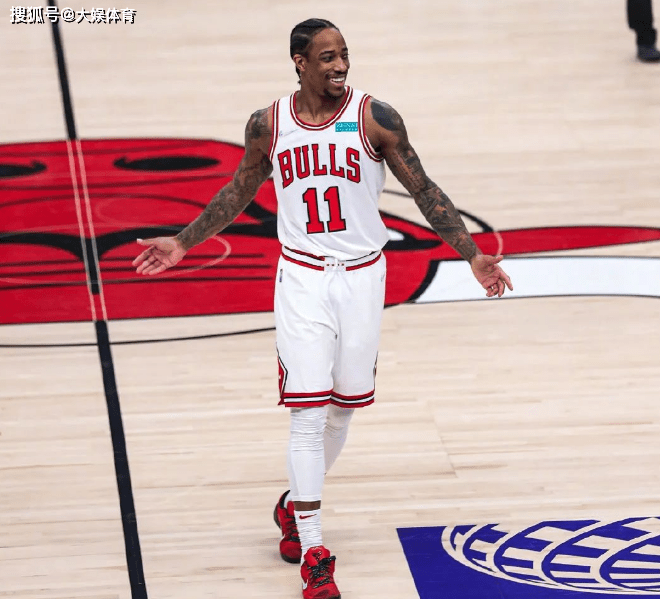 公牛轻取上海队，德罗赞惊艳四座