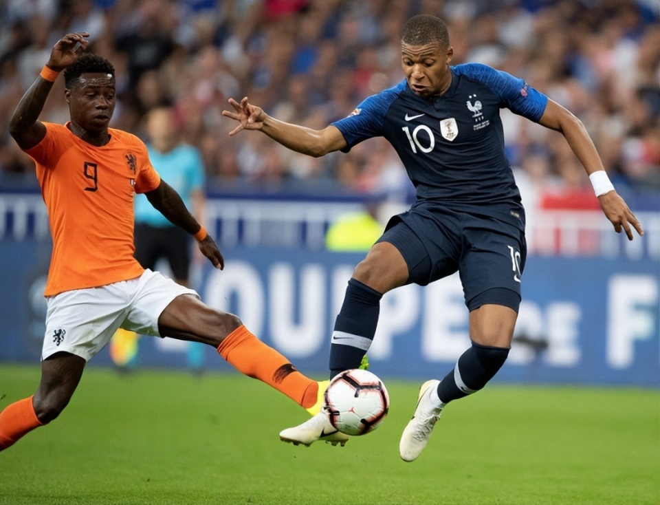 荷兰-高卢雄鸡，提升榜首地位