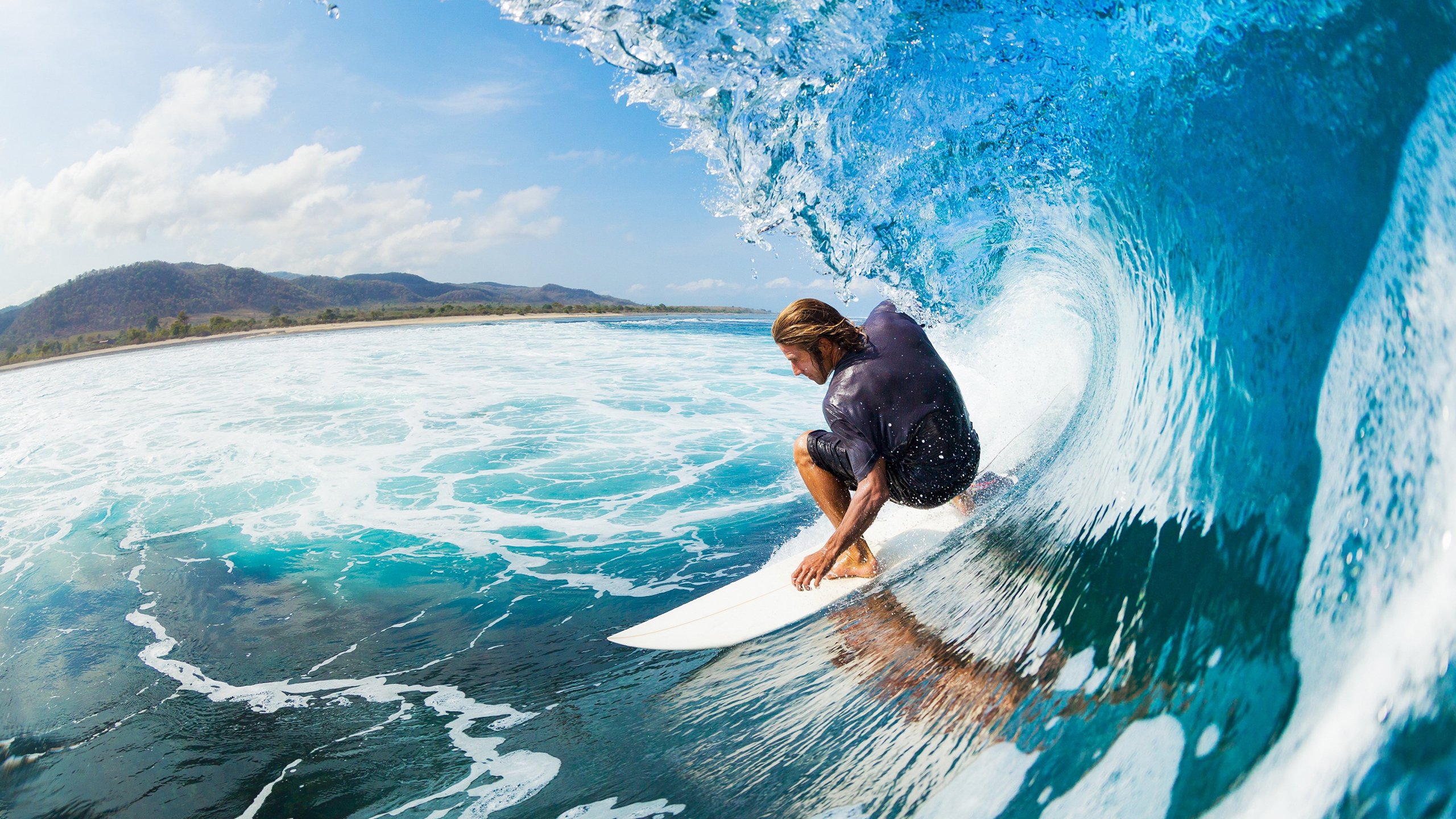 赛道与球场，乔治的F1接管与湖人的战术击溃