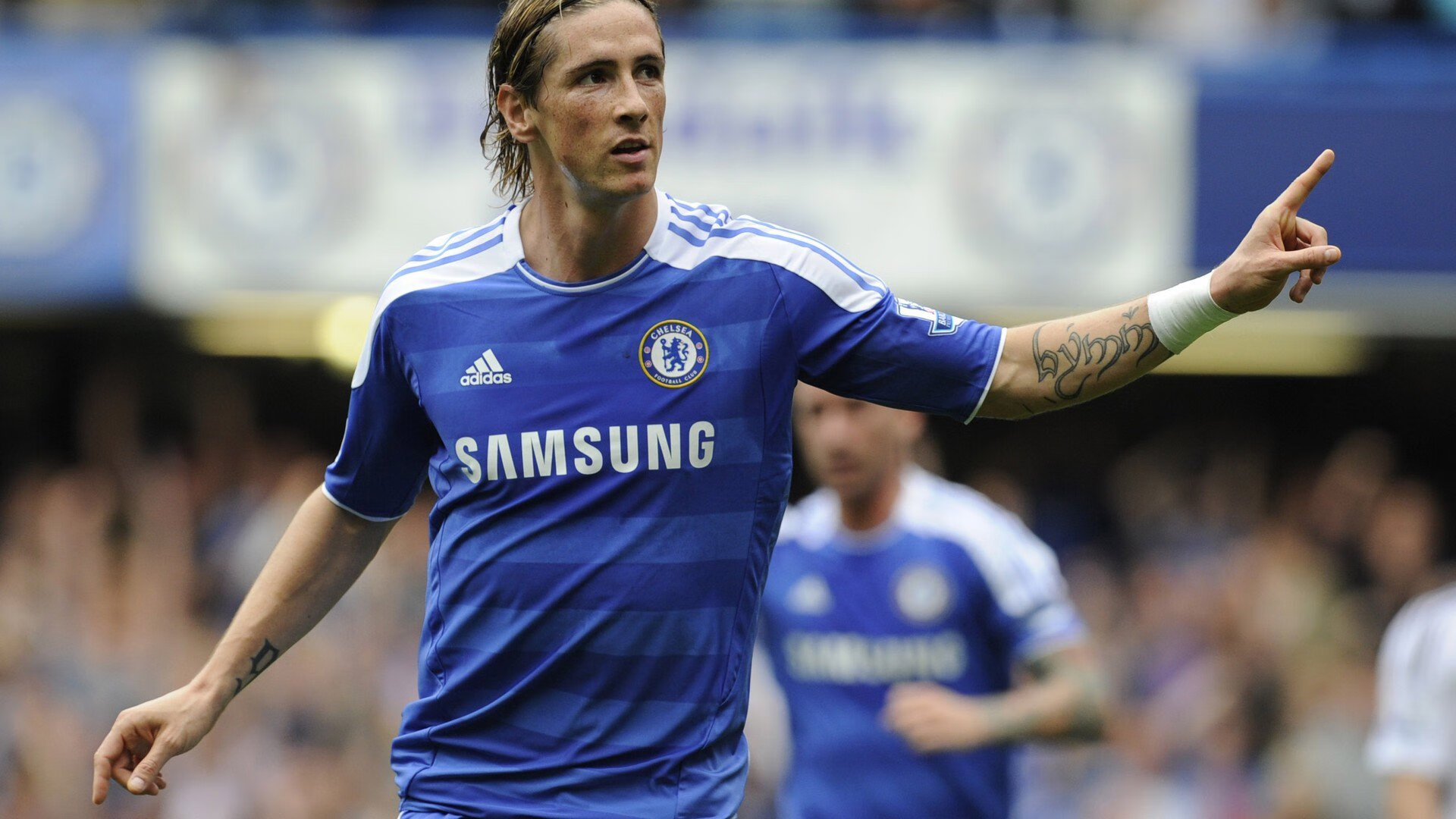 马丁内利一剑封喉,阿尔及利亚坚韧防线难阻巴西新星闪耀